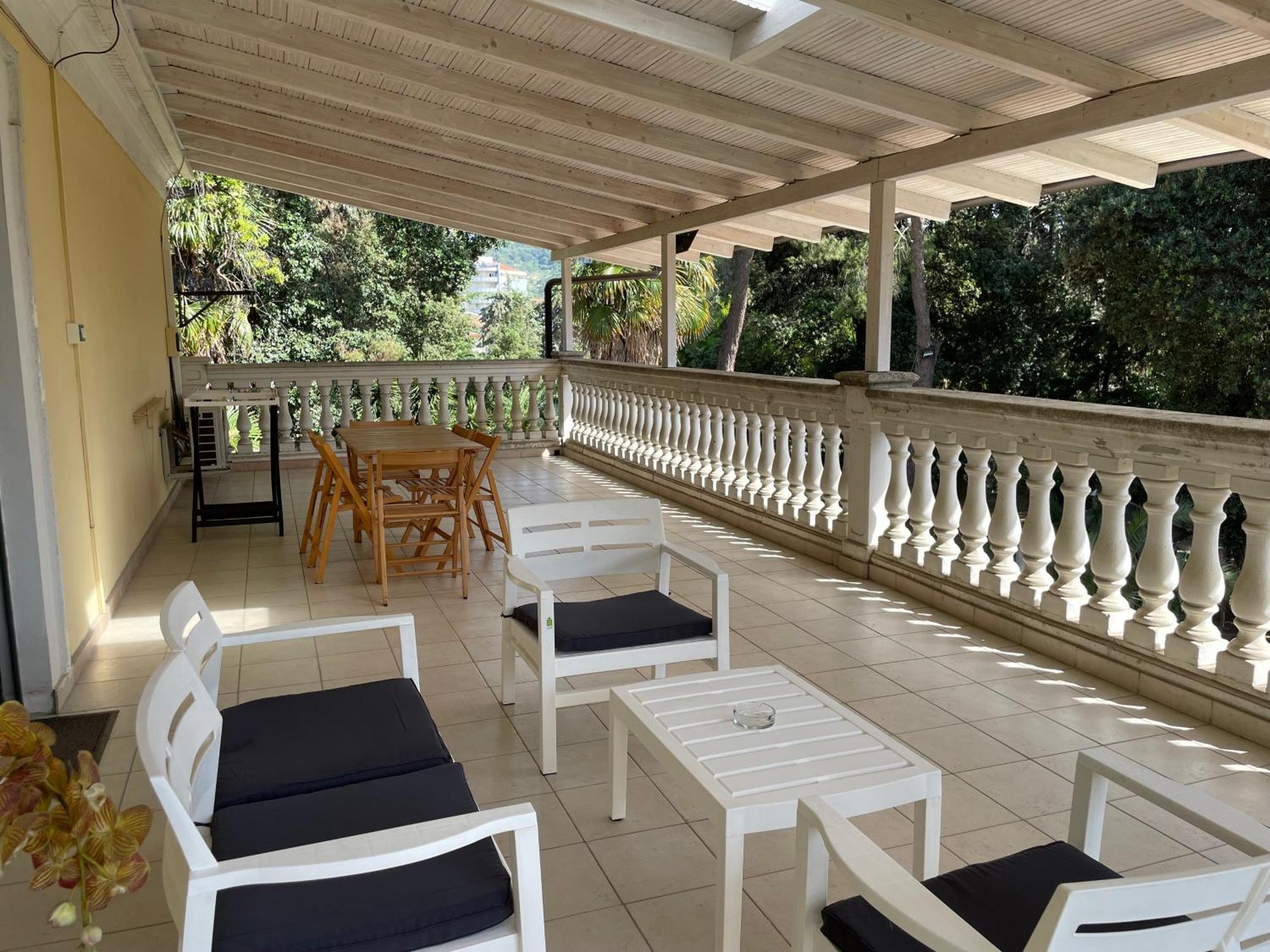 Villa Berghella Montesilvano Quarto foto