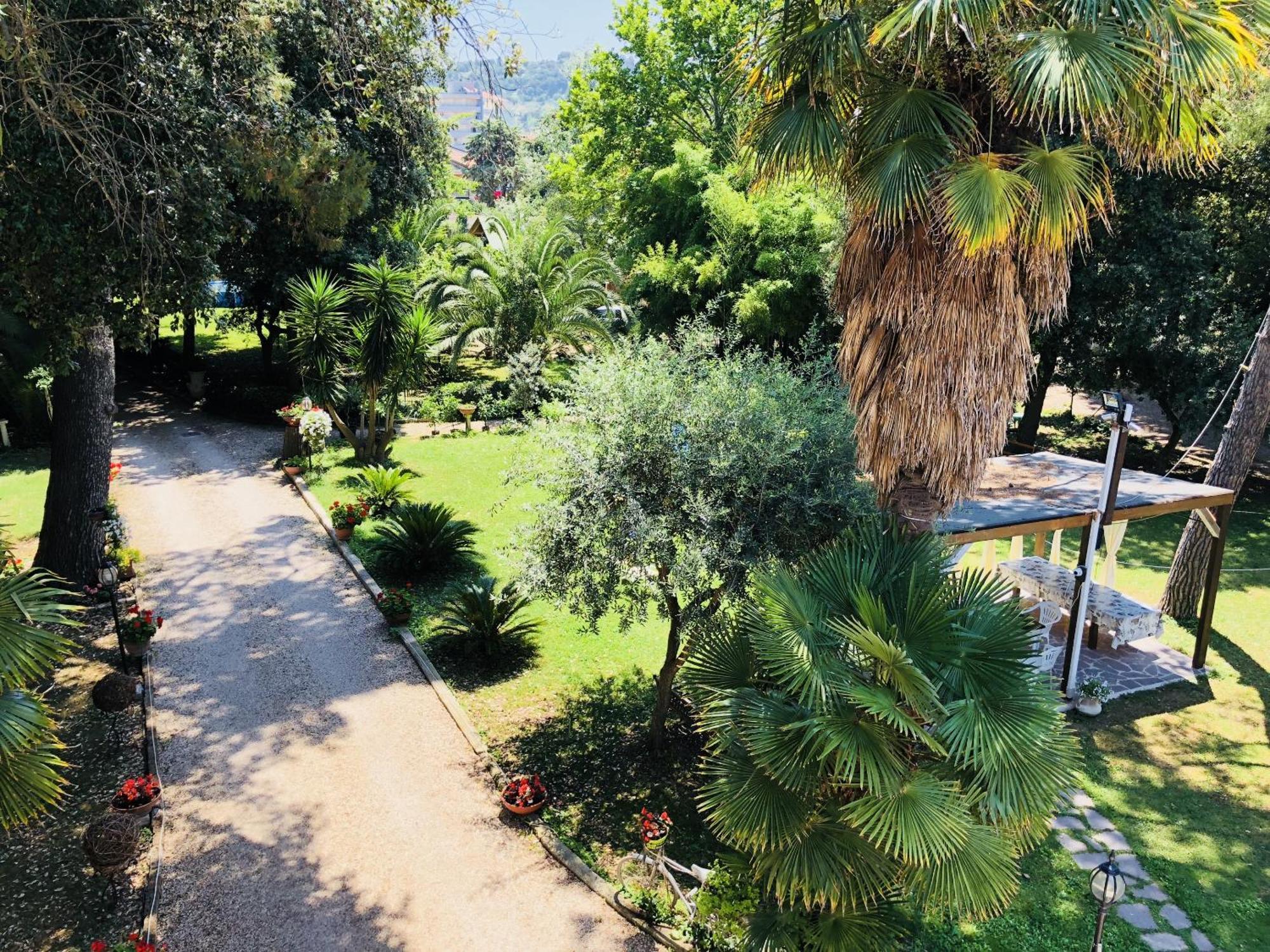 Villa Berghella Montesilvano Exterior foto