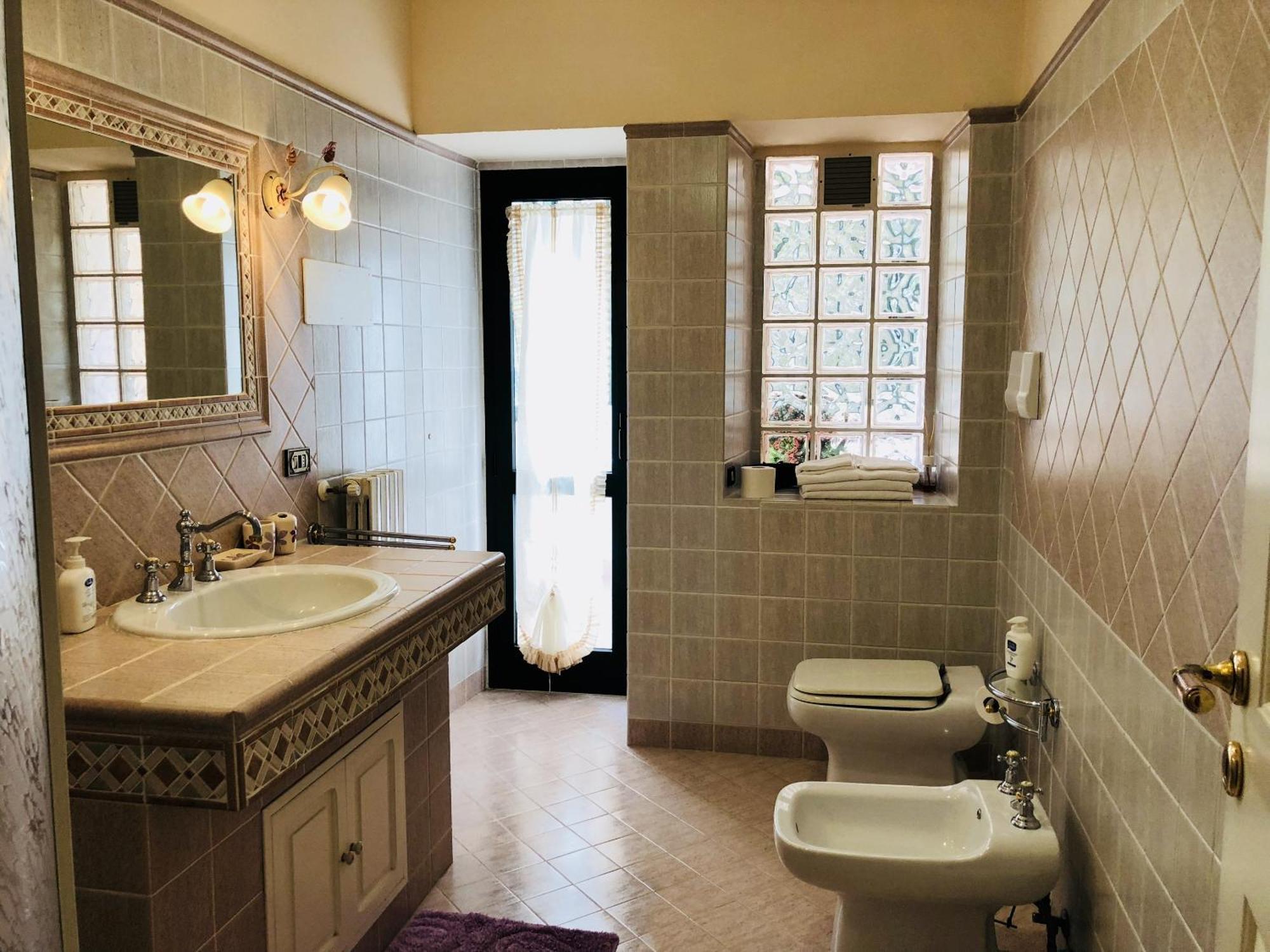 Villa Berghella Montesilvano Quarto foto